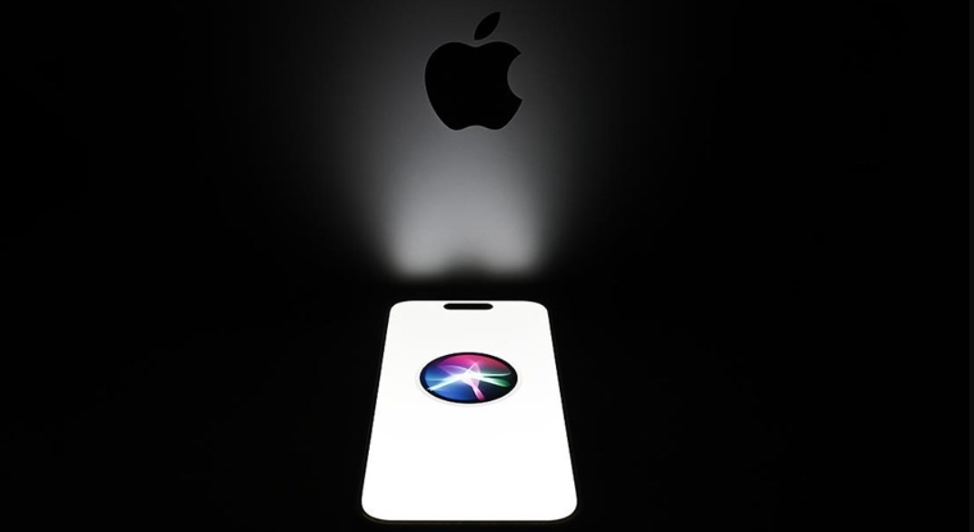Apple’da beklenmedik değişim: Siri ekip lideri görevden alındı