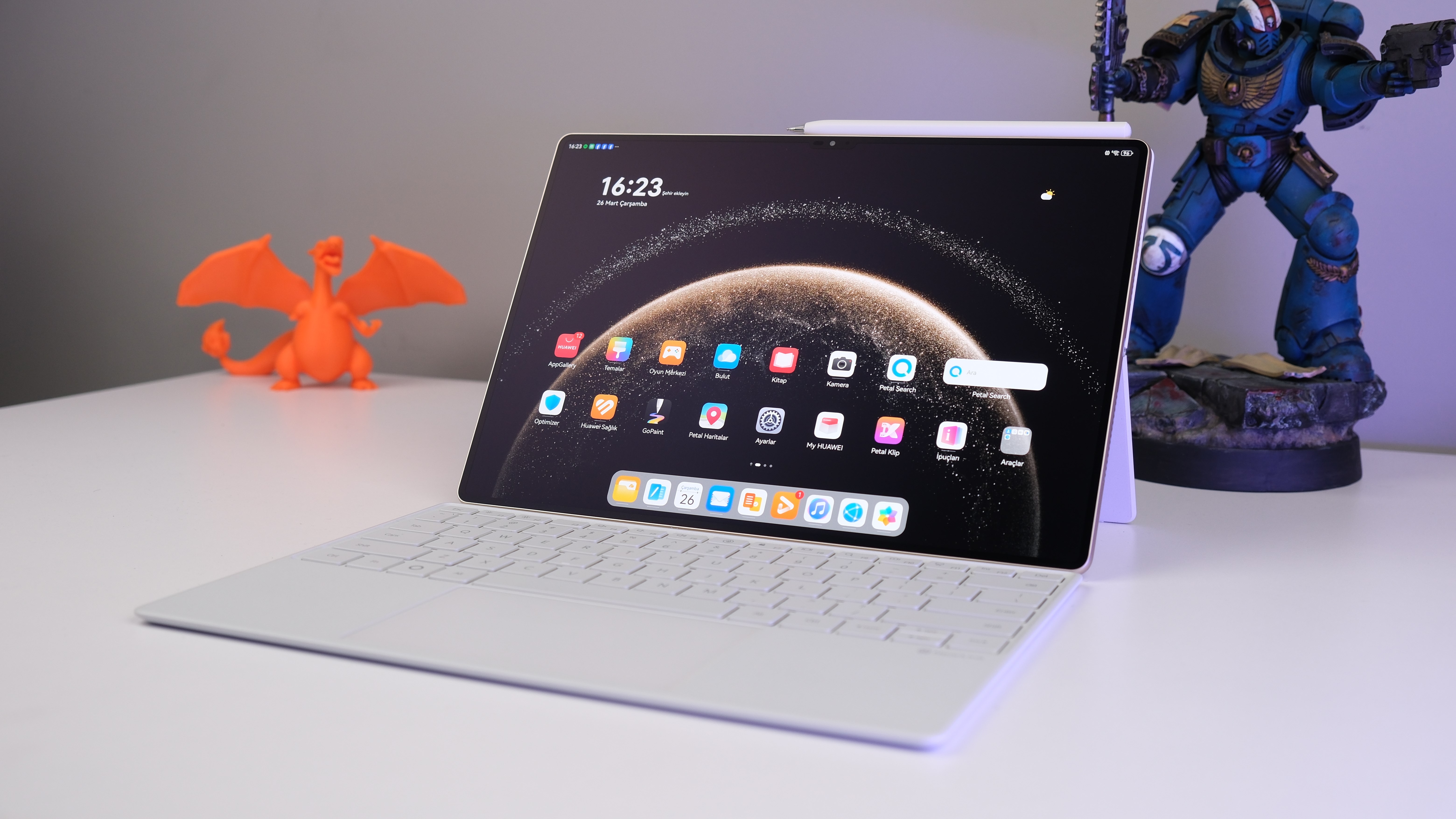 Hem tablet hem dizüstü! Peki iyi mi? “Huawei MatePad Pro 13.2”