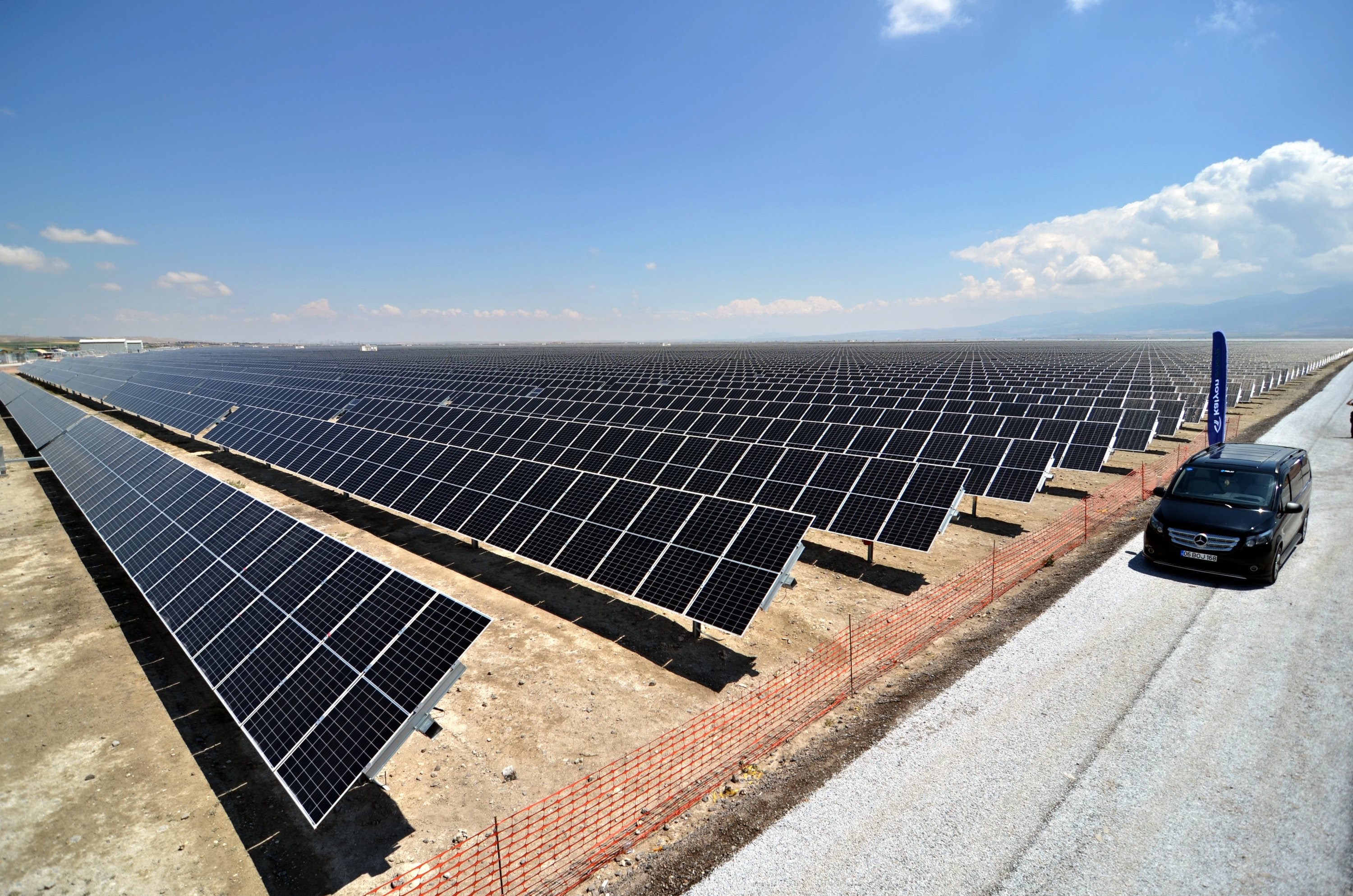 Türkiye, güneş enerjisinde 21 GW kapasiteyi geride bıraktı