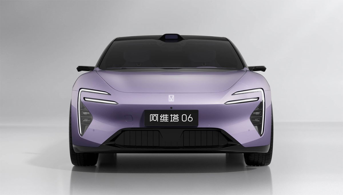 Huawei destekli Avatr 06 elektrikli sedan, Çin'de satışa sunuldu