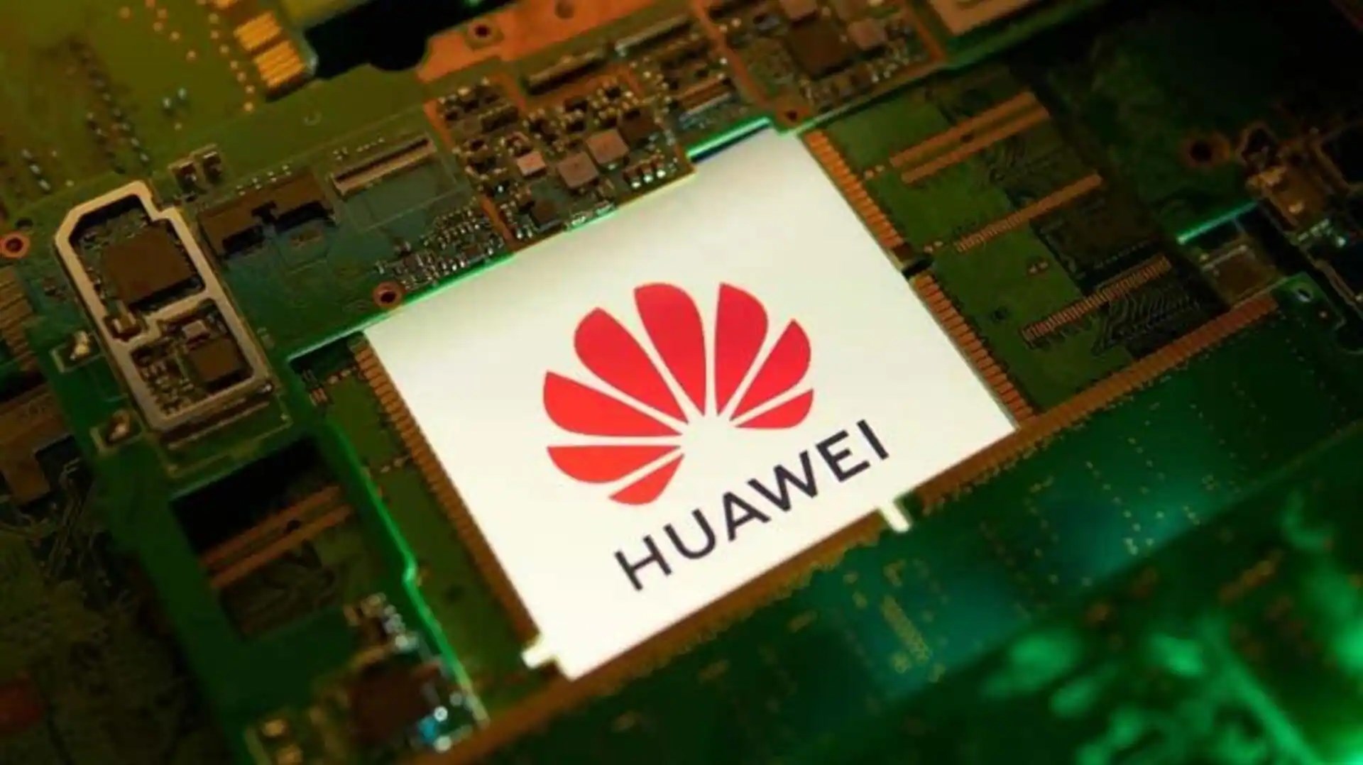 Huawei, Ascend 910D ile Nvidia’nın köklerini sarsacak