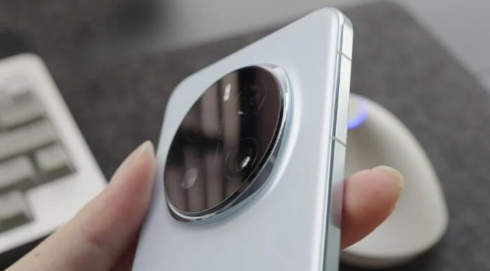 Honor Magic8 Pro lansman için geri sayıma geçti
