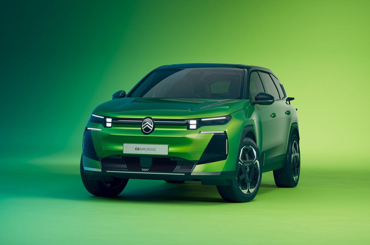 2025 Citroen C5 Aircross tanıtıldı: İşte tasarımı ve özellikleri