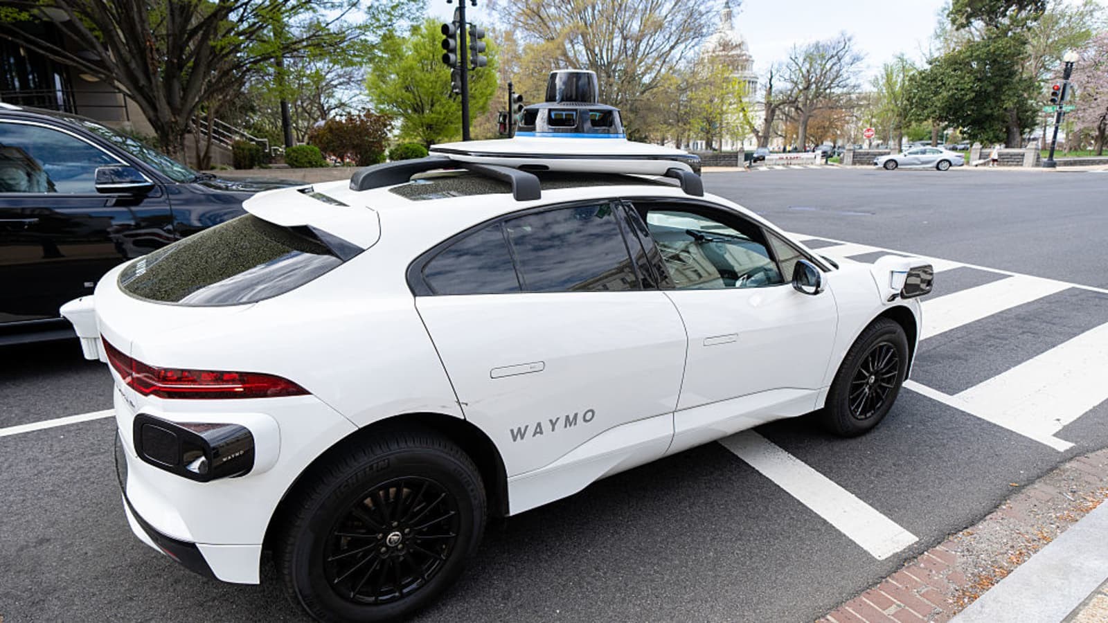 Waymo ve Toyota'dan kişisel otomobiller için otonom sürüş hamlesi