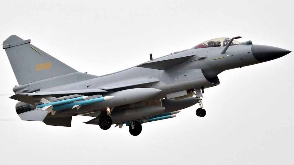 Çin savaş uçağı J-10C