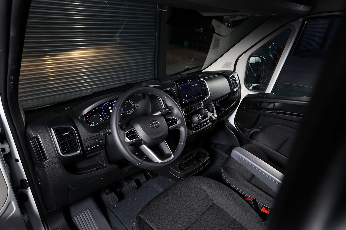 Toyota PROACE MAX Türkiye'de: İşte fiyatı ve özellikleri