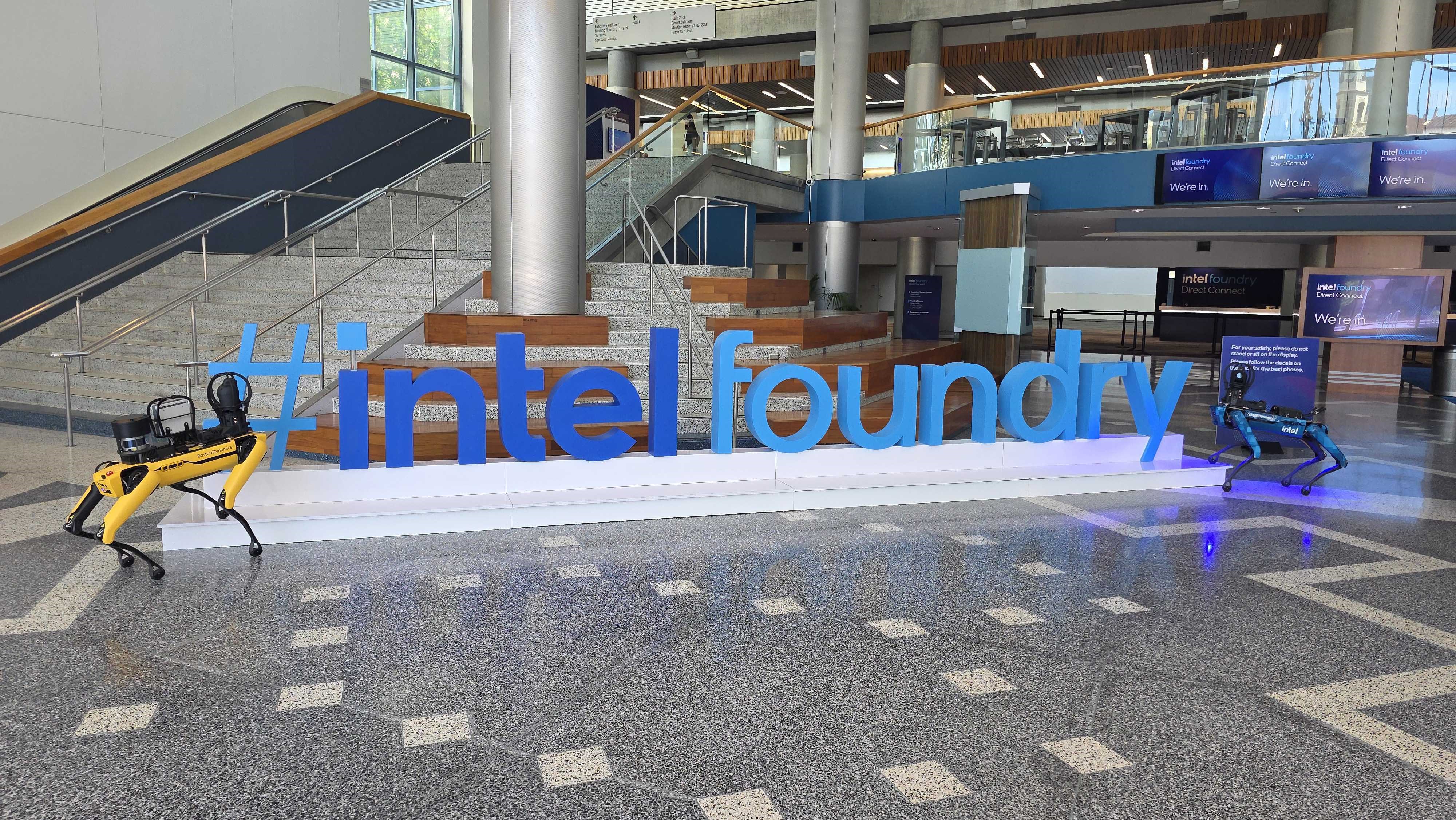 Intel Foundry'nin yol haritası netleşti: 2027 kırılma noktası