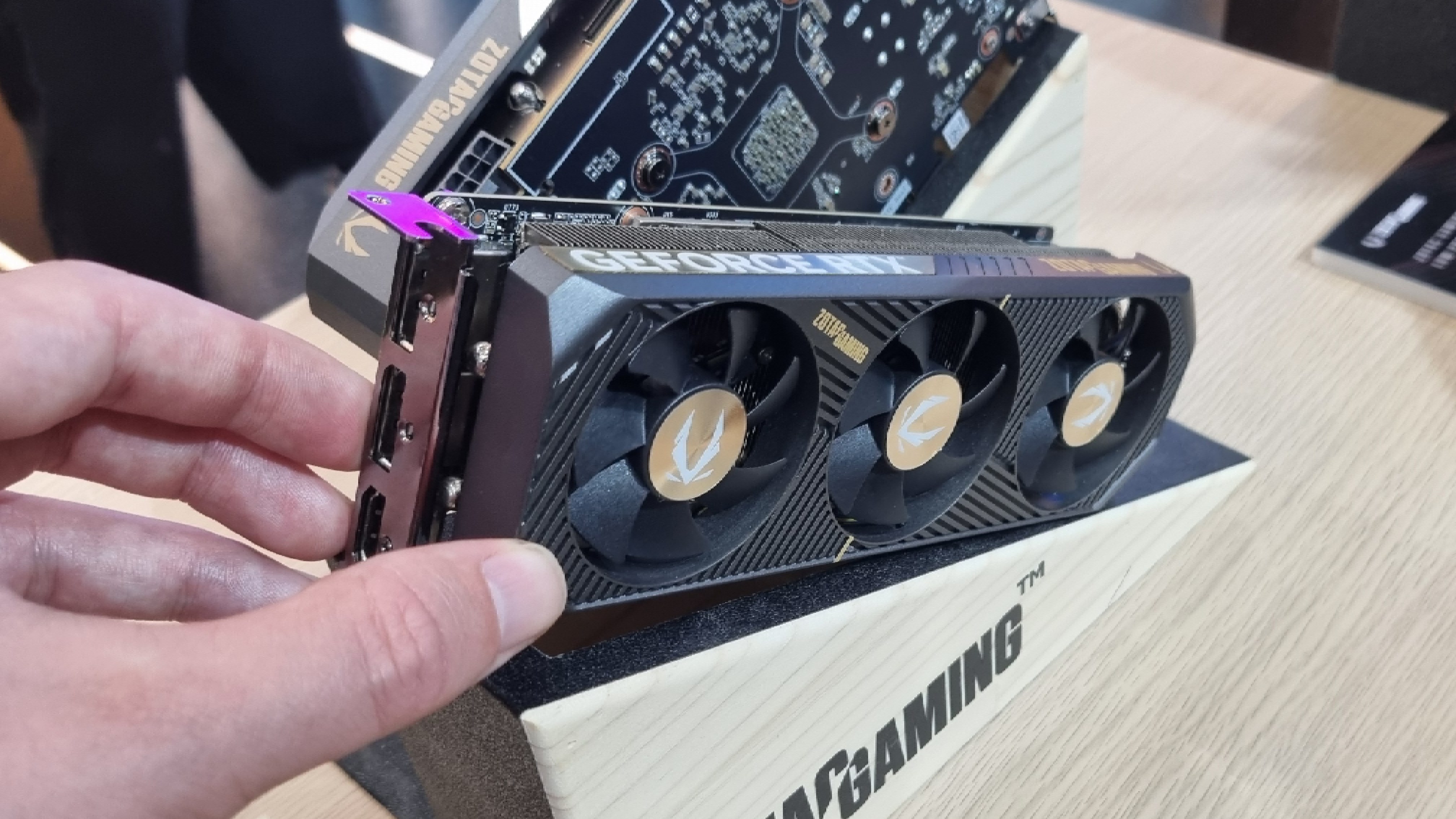 ZOTAC'tan avuç içi büyüklüğünde RTX 5060