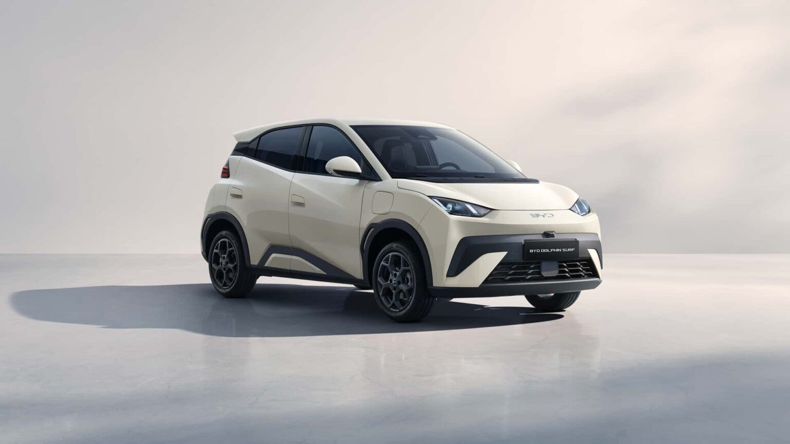BYD, en çok satan modeli Dolphin Surf'ü Avrupa'da satışa sundu