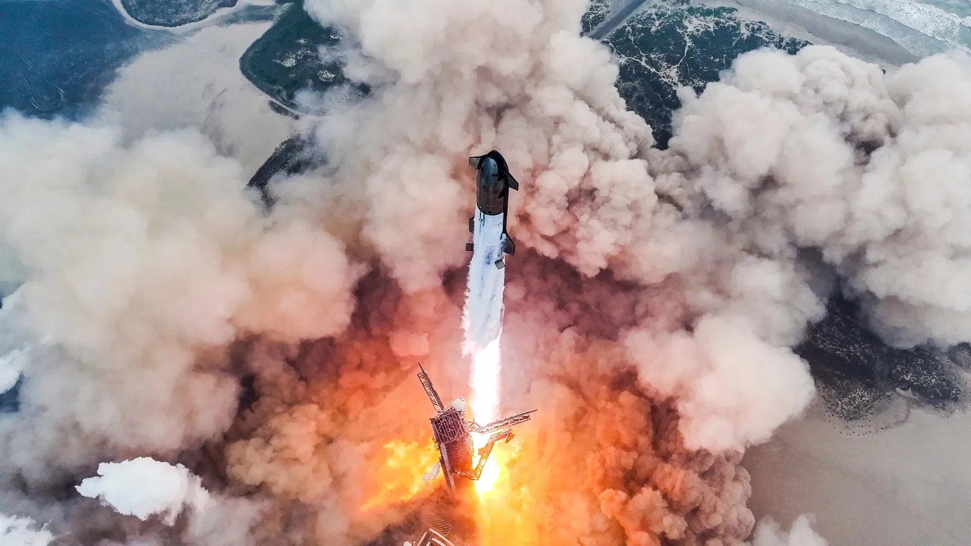 SpaceX’in Starship testi öncesi havayolu şirketlerine uyarı