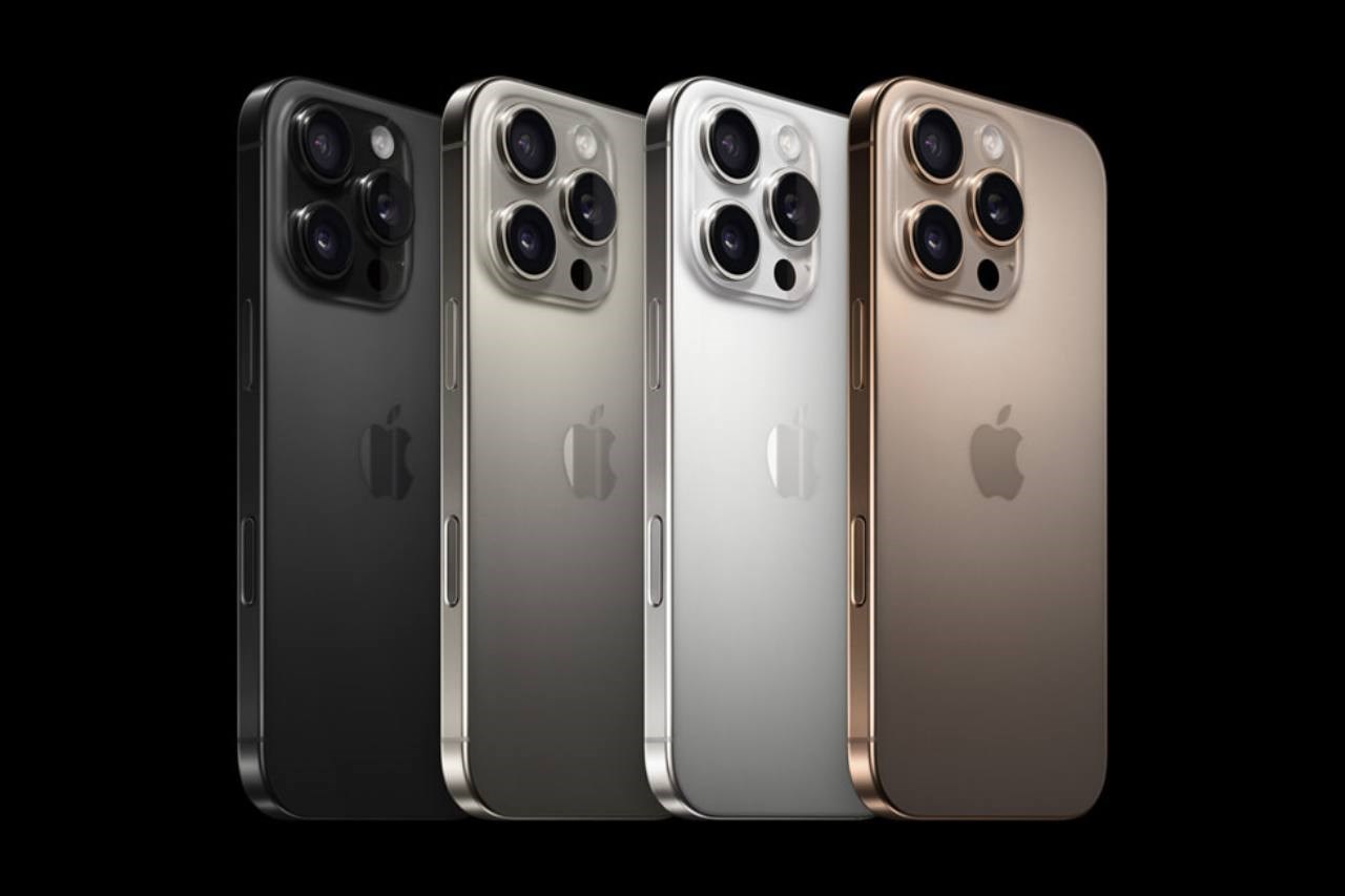 Trump, Apple'ı tehdit etti: ABD'de üretmezse %25 vergi getirecek
