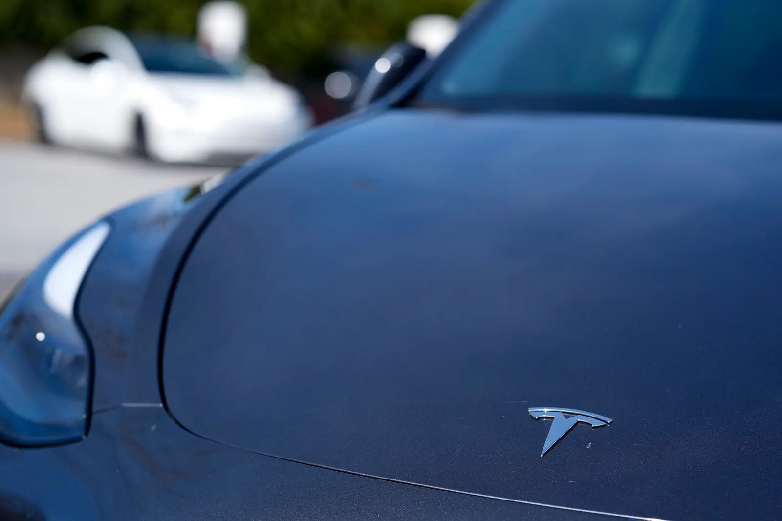 Tesla elektrikli araba satışları Avrupa'da düşüştü