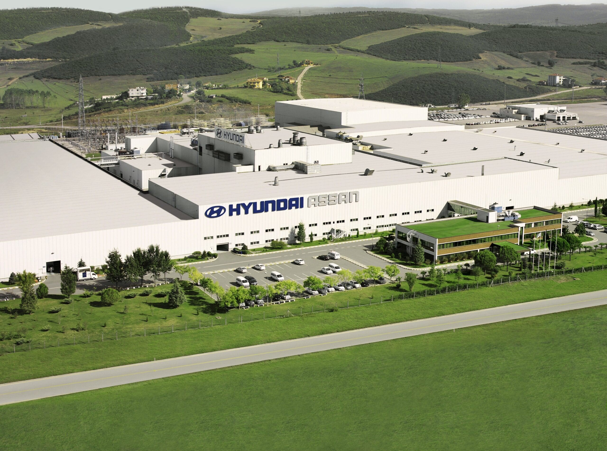 Hyundai, Türkiye'de elektrikli otomobil üretimi için tarih verdi