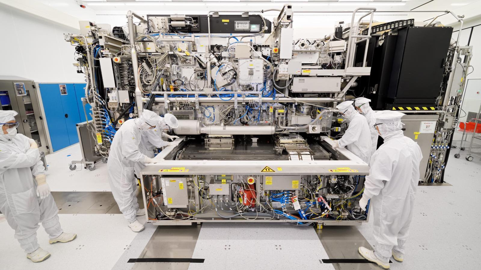 TSMC, ASML’nin High-NA EUV makineleri konusunda kararsız
