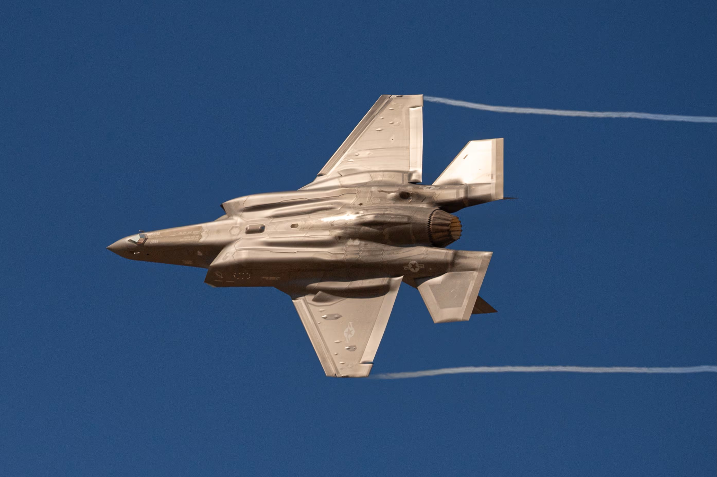F-35 savaş uçakları yakında pilotsuz uçabilecek
