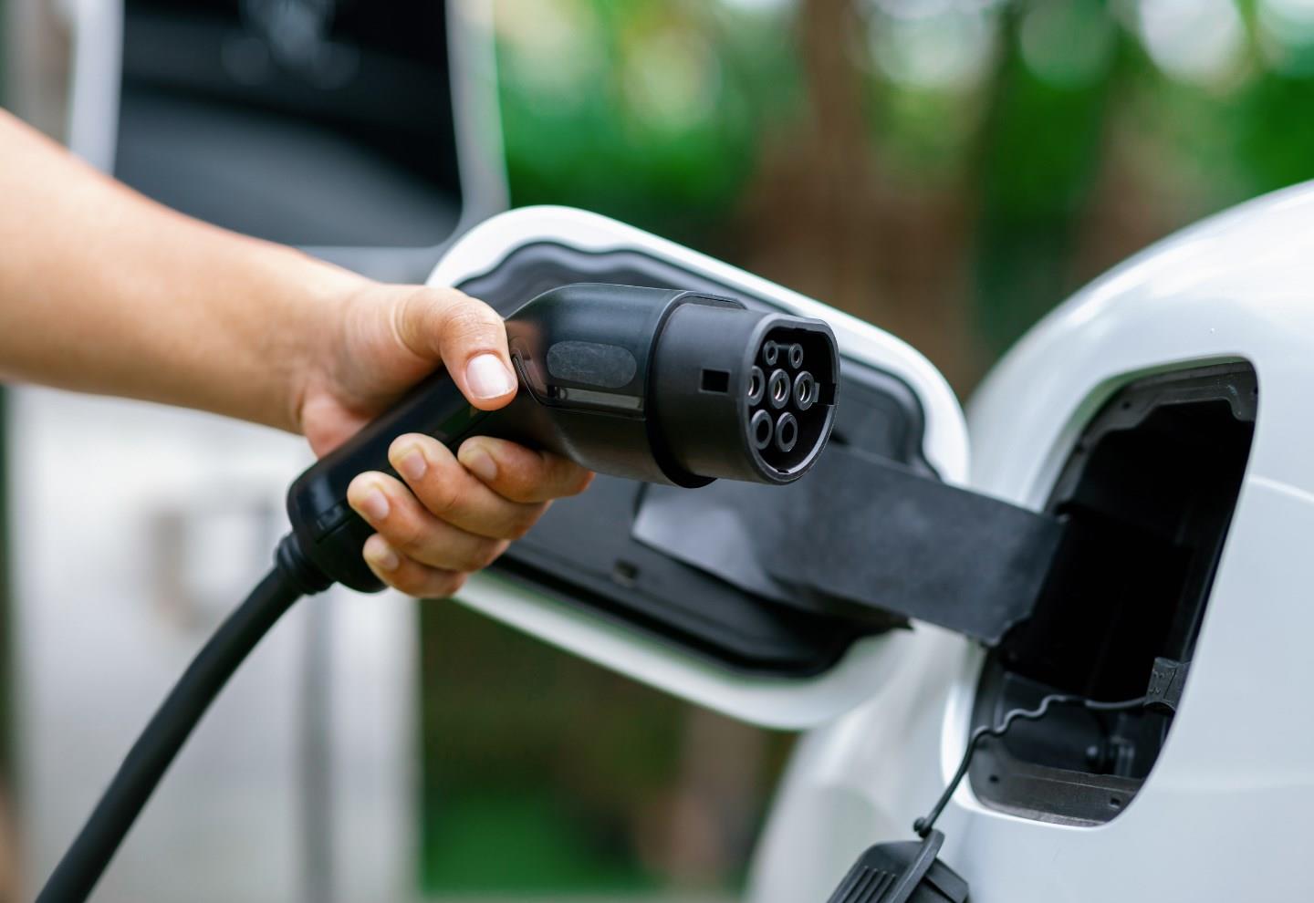 Borusan ChargeIQ: Tüm şarj istasyonları tek noktada