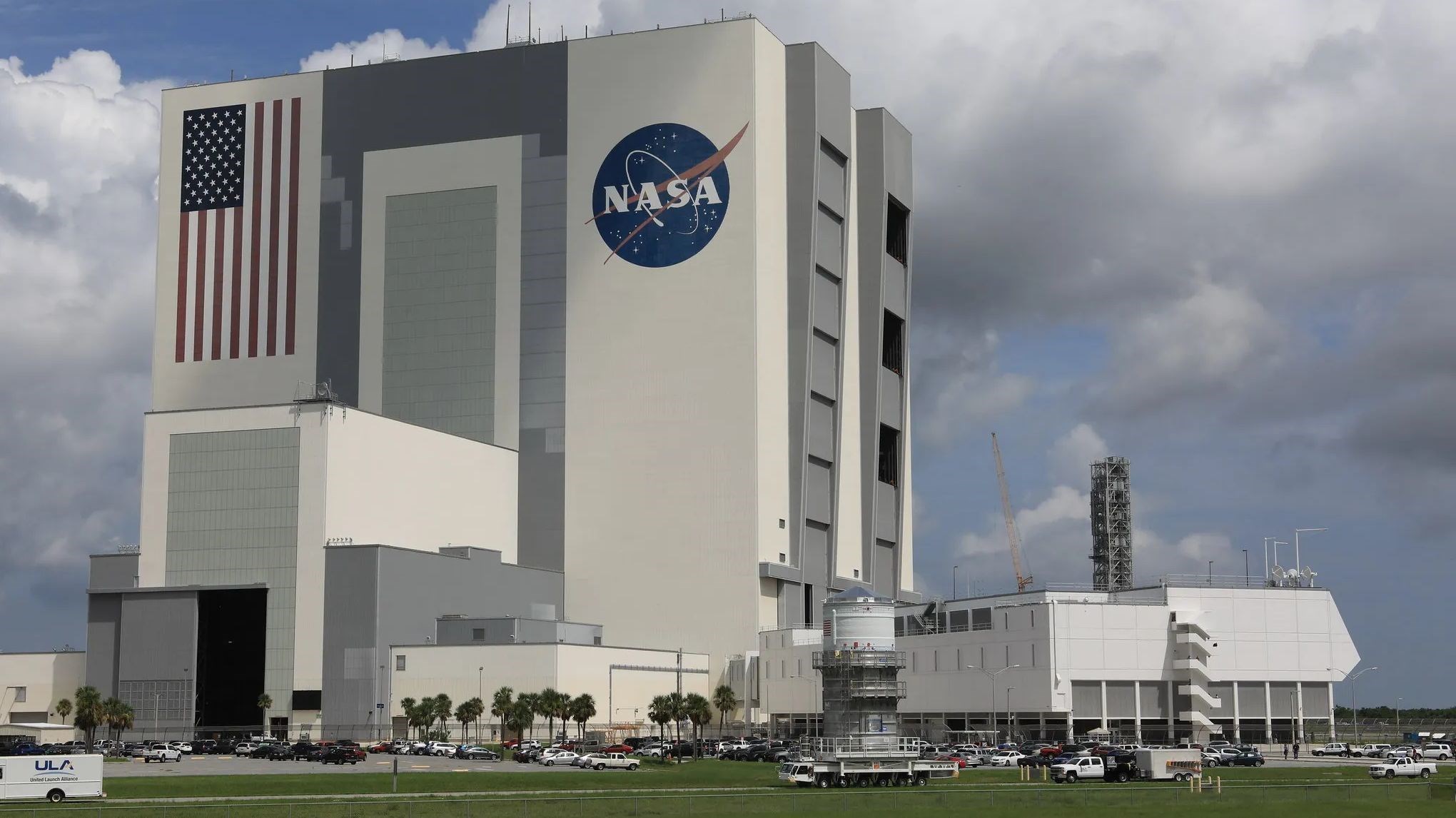 NASA ve Pentagon, SpaceX'e alternatif arıyor