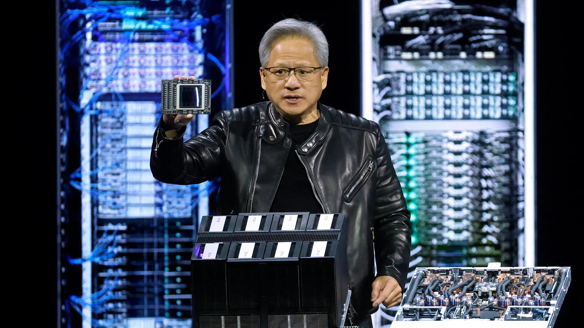 Nvidia CEO'su: 'Yapay zeka son 10 yılda bir milyon kat gelişti'