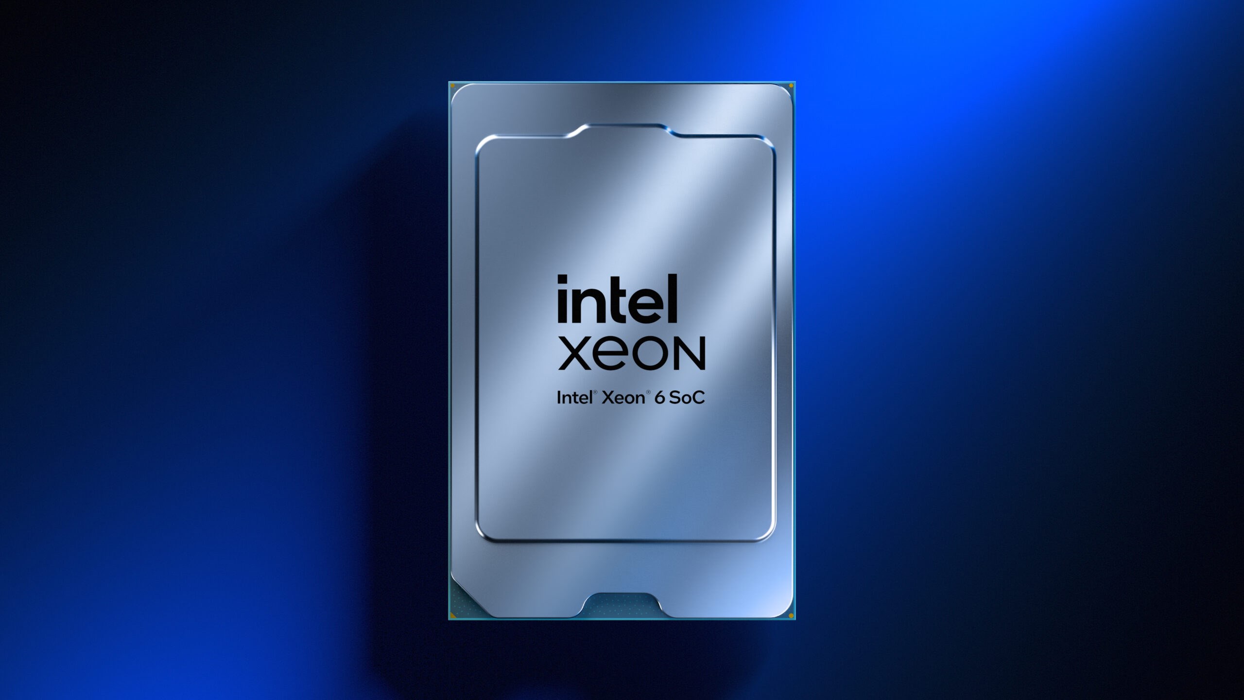 AMD, sunucu işlemci pazarında Intel’in ensesinde
