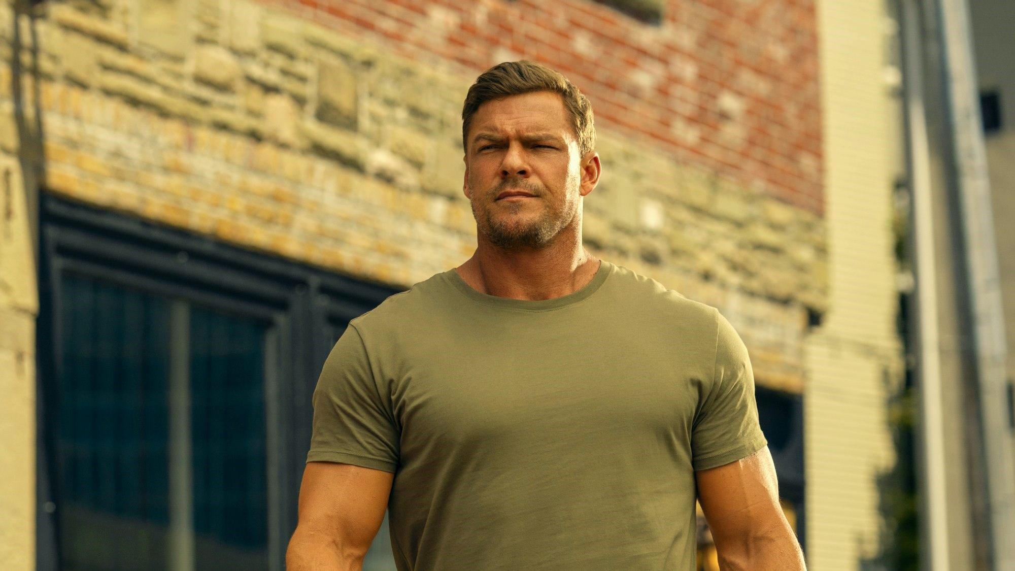 Reacher 4. Sezonuyla Geri Dönüyor: Amazon'un Efsane Dizisinden İlk Detaylar Geldi