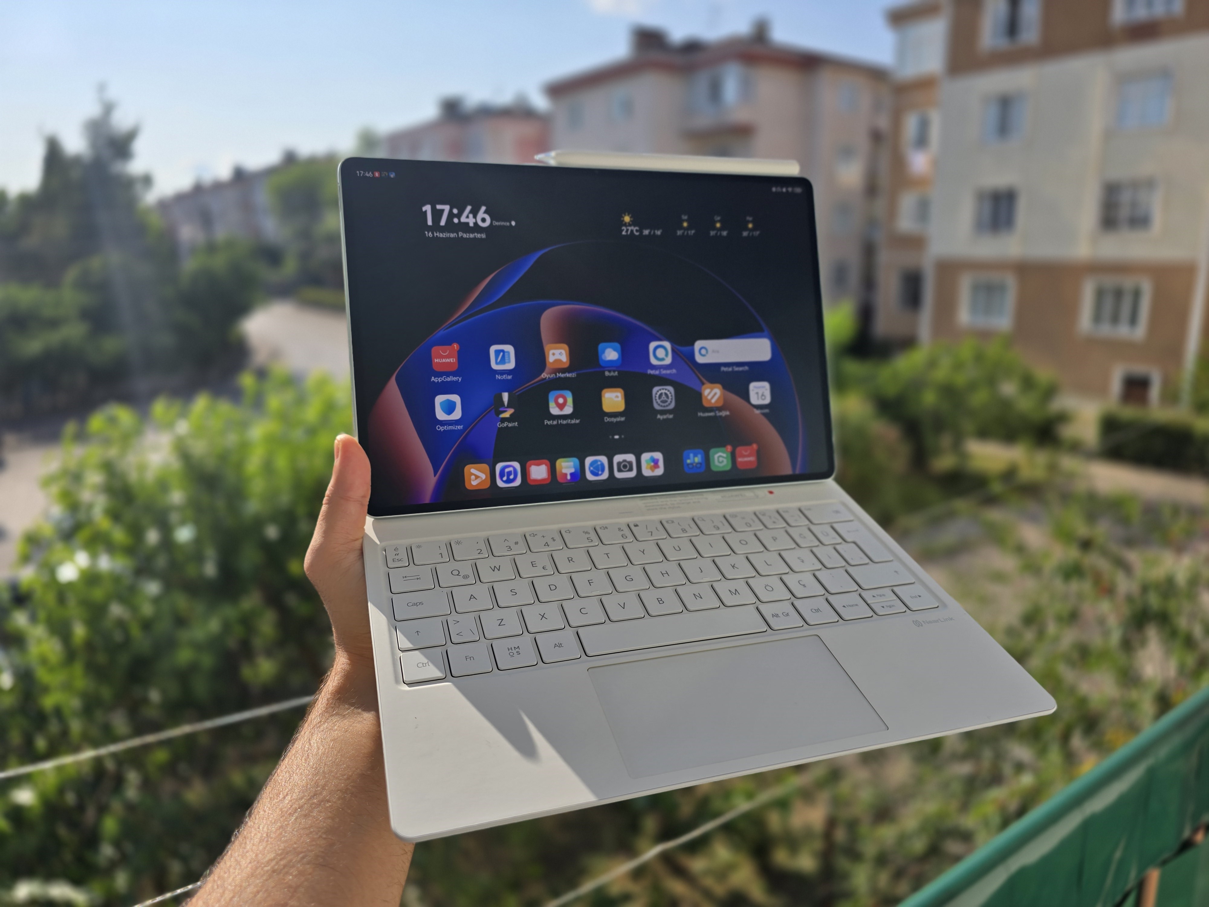 Huawei MatePad Pro 12.2 (2025) incelemesi: Hafif ve kullanışlı