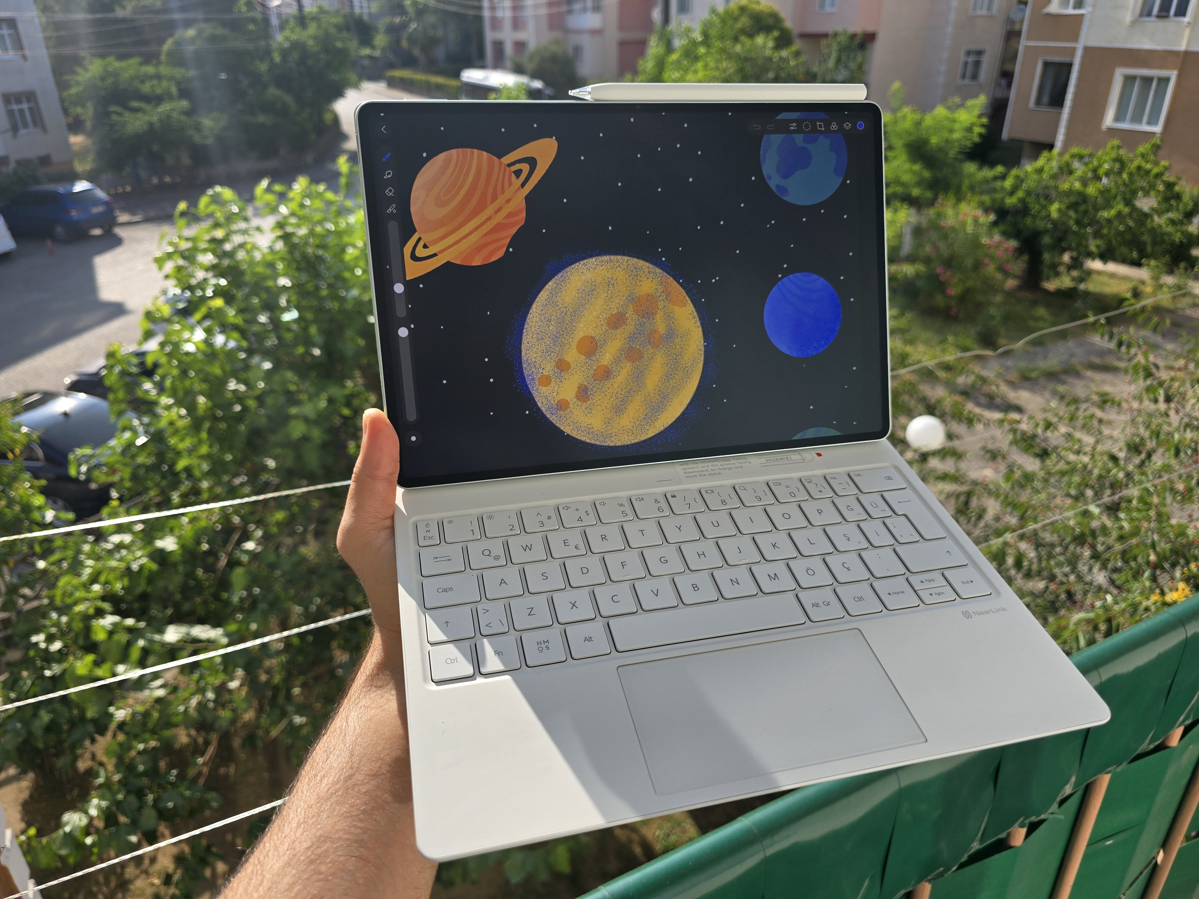 Huawei MatePad Pro 12.2 (2025) incelemesi: Hafif ve kullanışlı