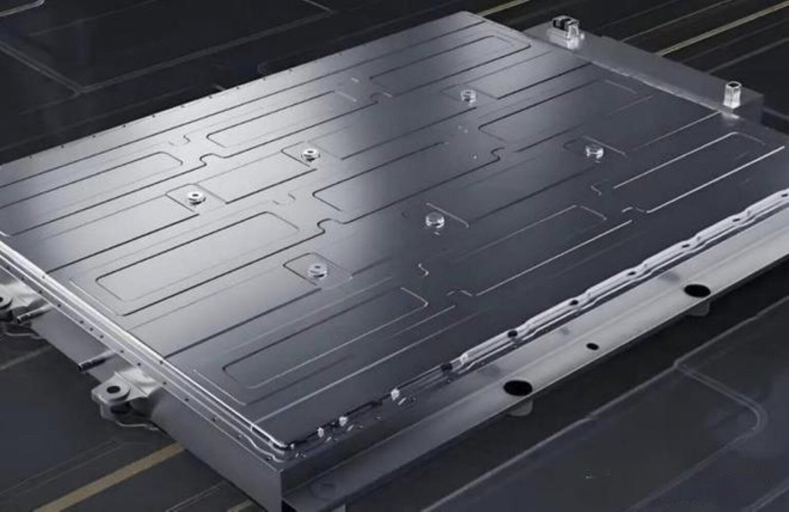 Huawei'den katı hal batarya patenti: 3 bin km menzil potansiyeli