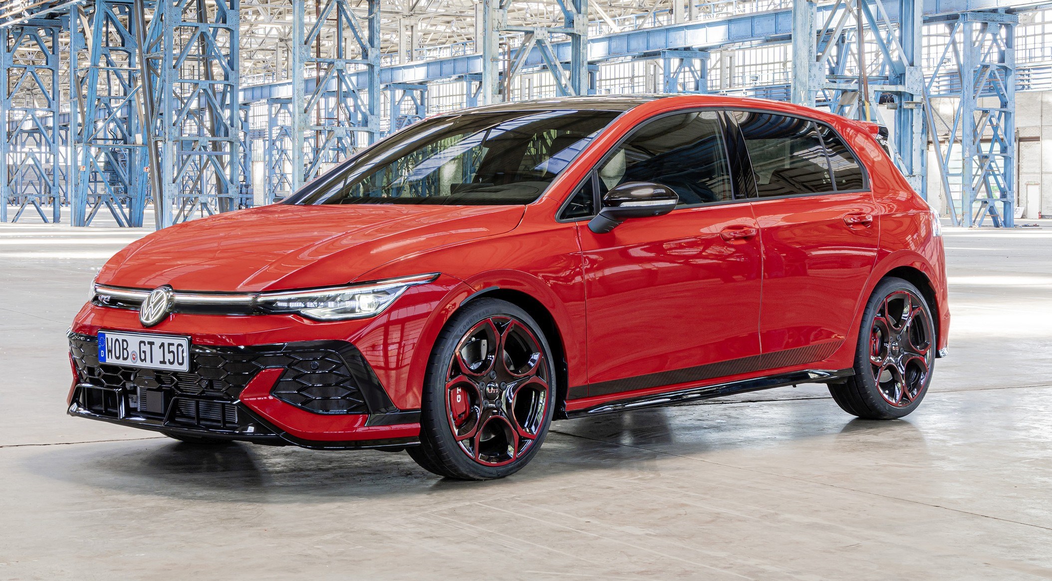 Tarihin en güçlü ve en hızlı Golf GTI'ı tanıtıldı