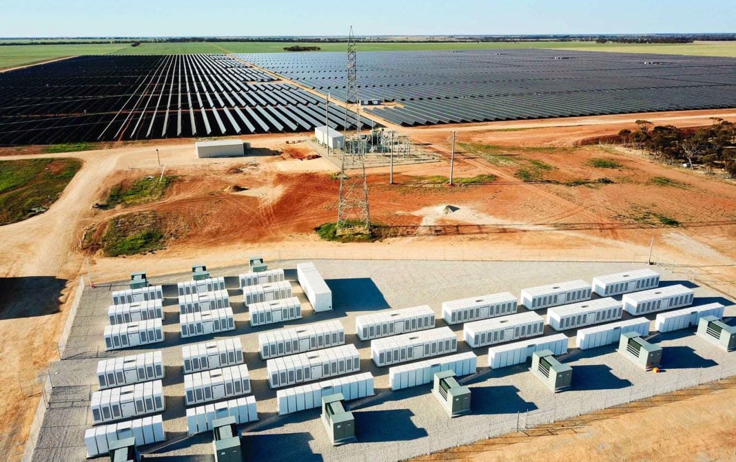 Bataryaların ucuzlamasıyla 7/24 güneş enerjisi mümkün hale geldi