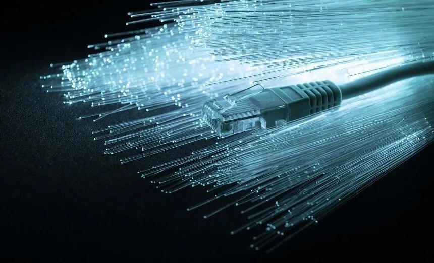 Fiber'de ibre Türk Telekom'dan yana: 4 milyar doları bulacak