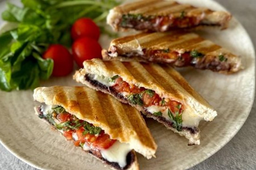 Akıllı Tost Makineleri ile Mutfakta Devrim: Tek Tuşla Lezzetli Ta