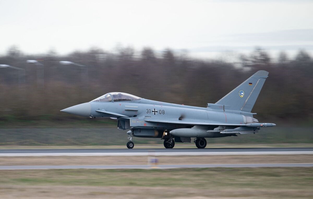 NATO zirvesinde Türkiye, Eurofighter için Almanya ile görüşecek