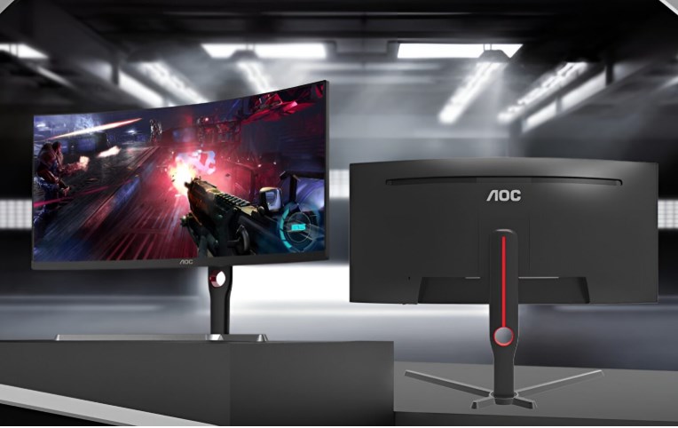 AOC, 250Hz yenileme hızına sahip kavisli monitörünü satışa sundu