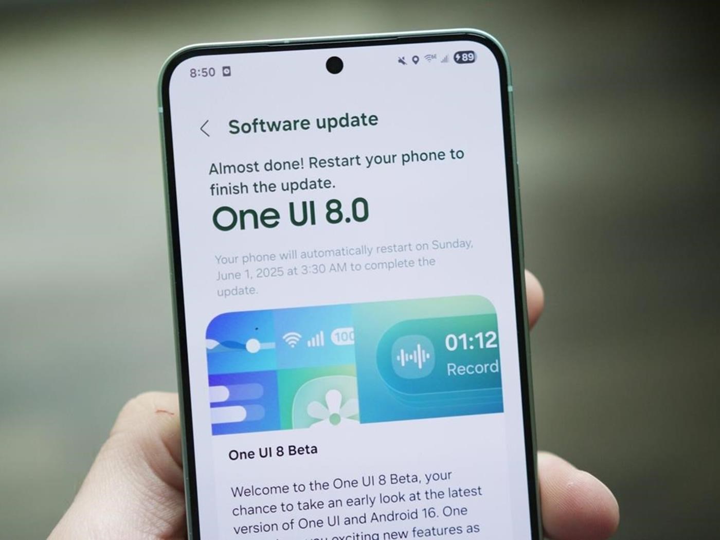 One UI 8 ile kilit ekranına şekil değiştiren saat geliyor