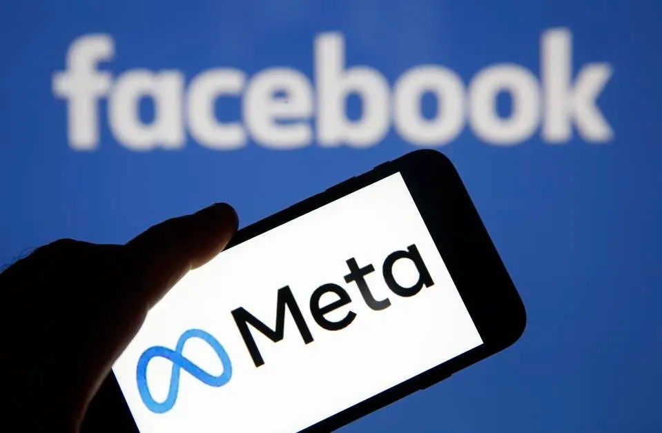 Facebook, yapay zeka için galerideki fotoğraflara gözünü dikti
