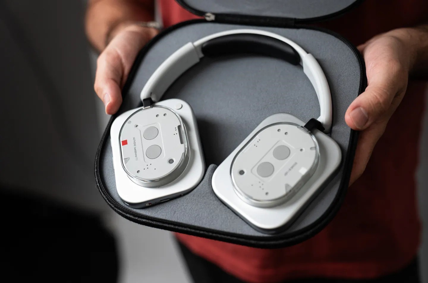 Nothing Headphone (1) tanıtıldı: İşte özellikleri ve fiyatı