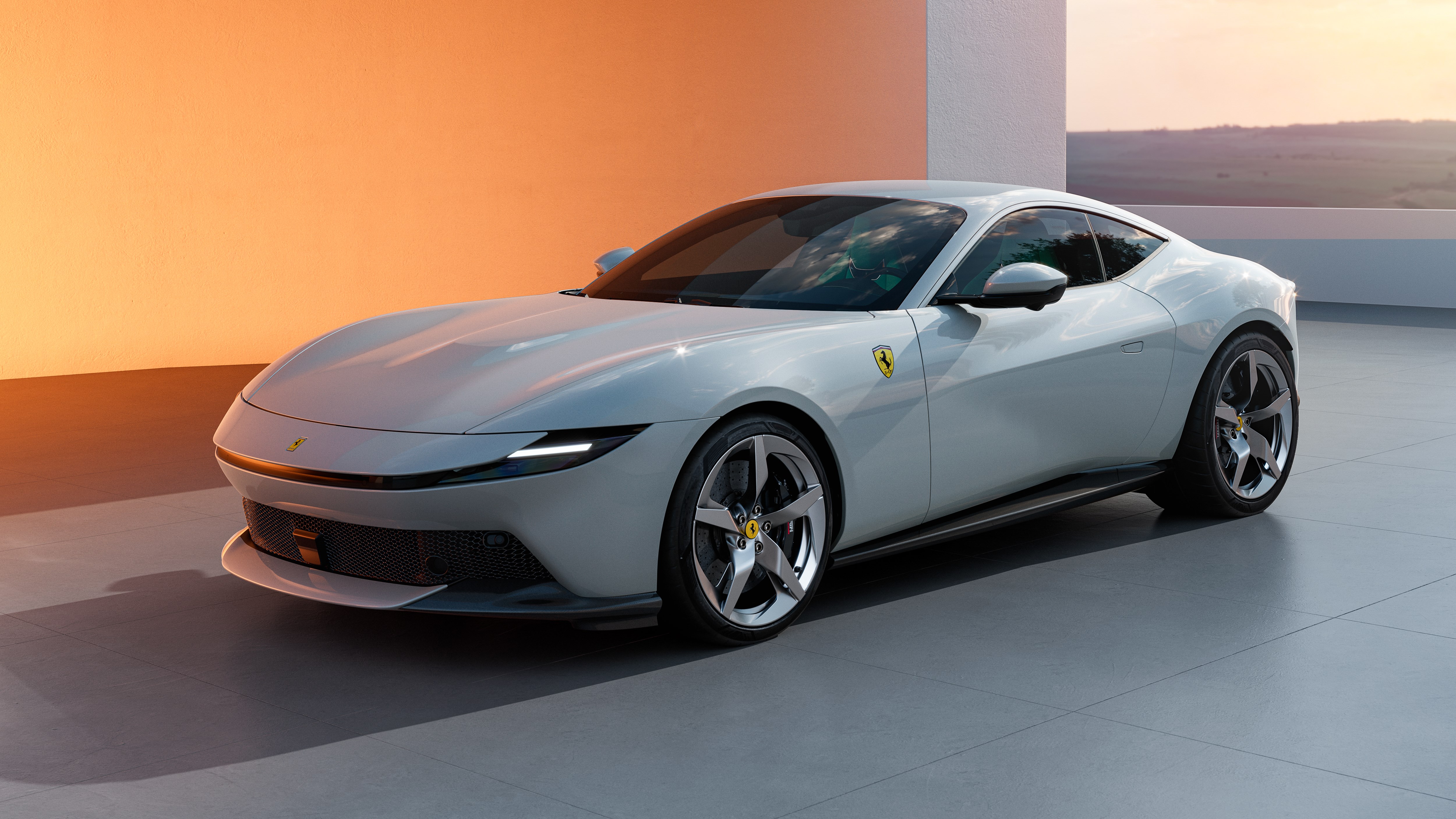 Yeni Ferrari Amalfi, Roma'nın mirasını devralmaya geldi