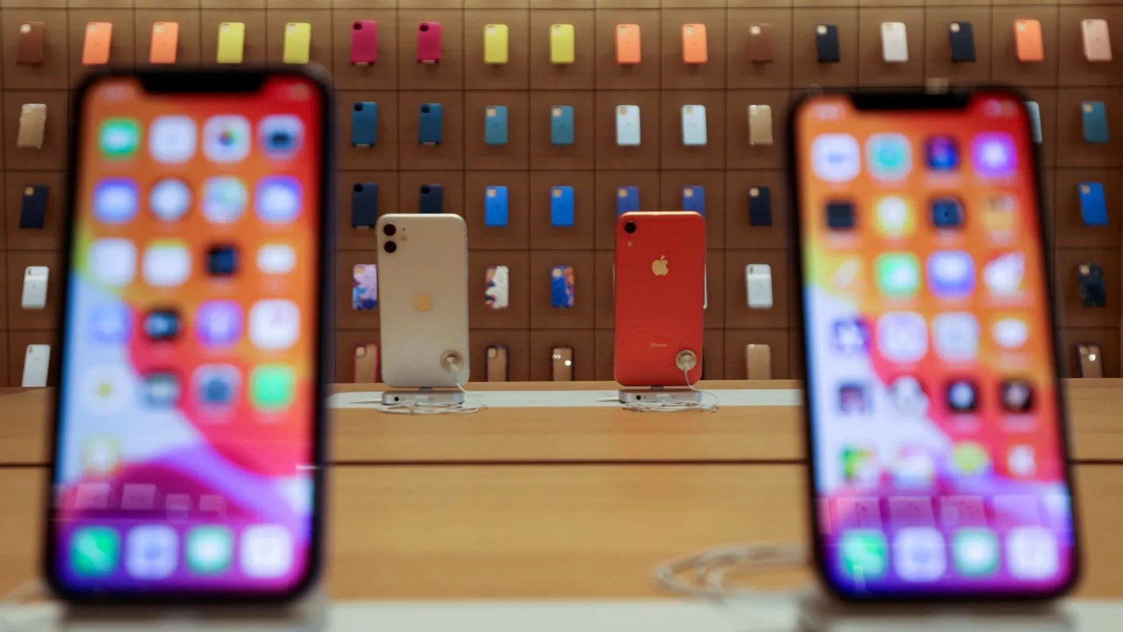 IMEI harcı politikası devleti de vatandaşı da vurdu