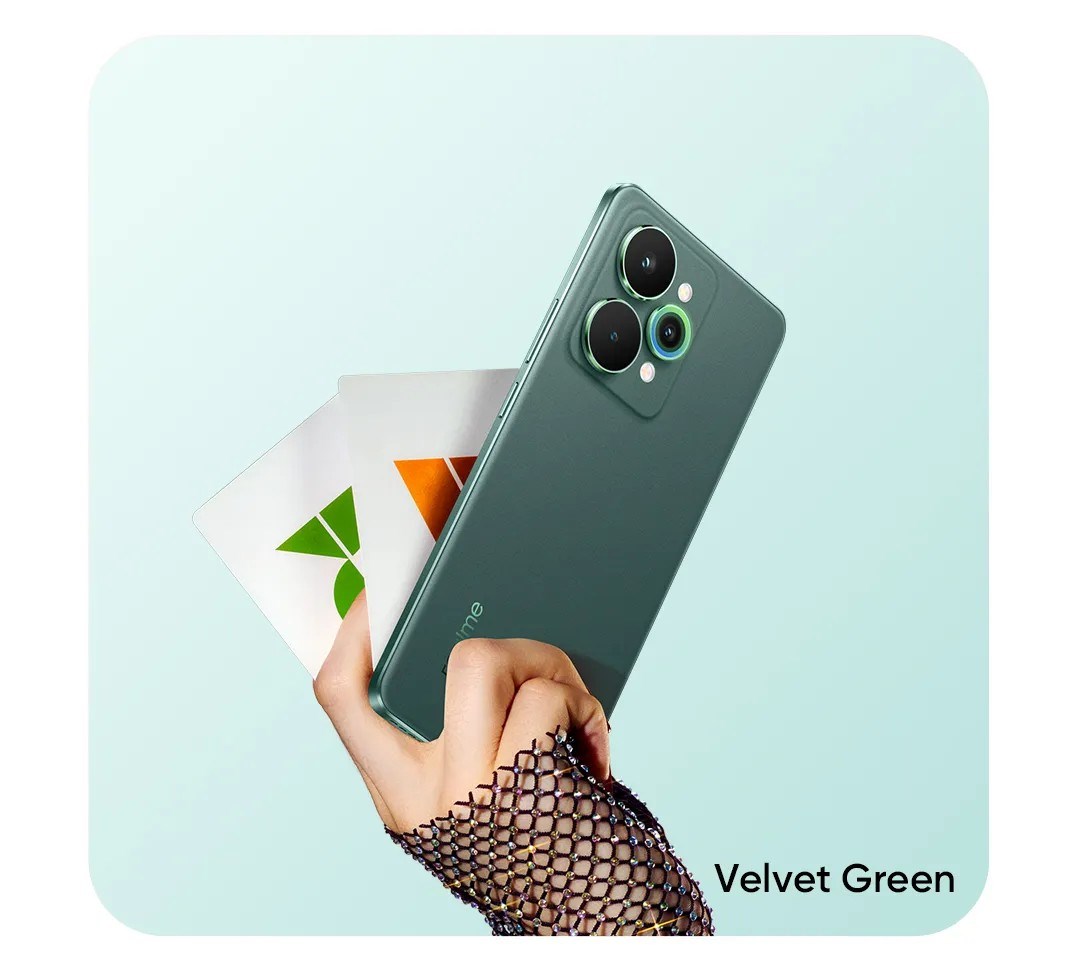 Realme 15 Pro, dev pili ve iddialı özellikleriyle yakın geliyor