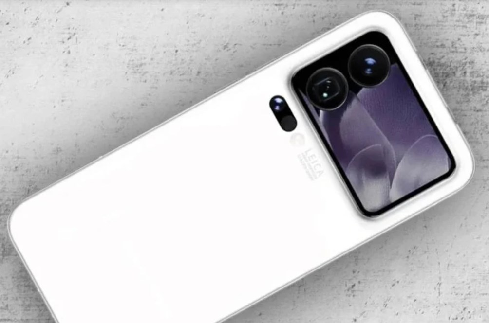 Xiaomi’nin gizemli çift ekranlı telefonundan ilk bilgiler sızdı