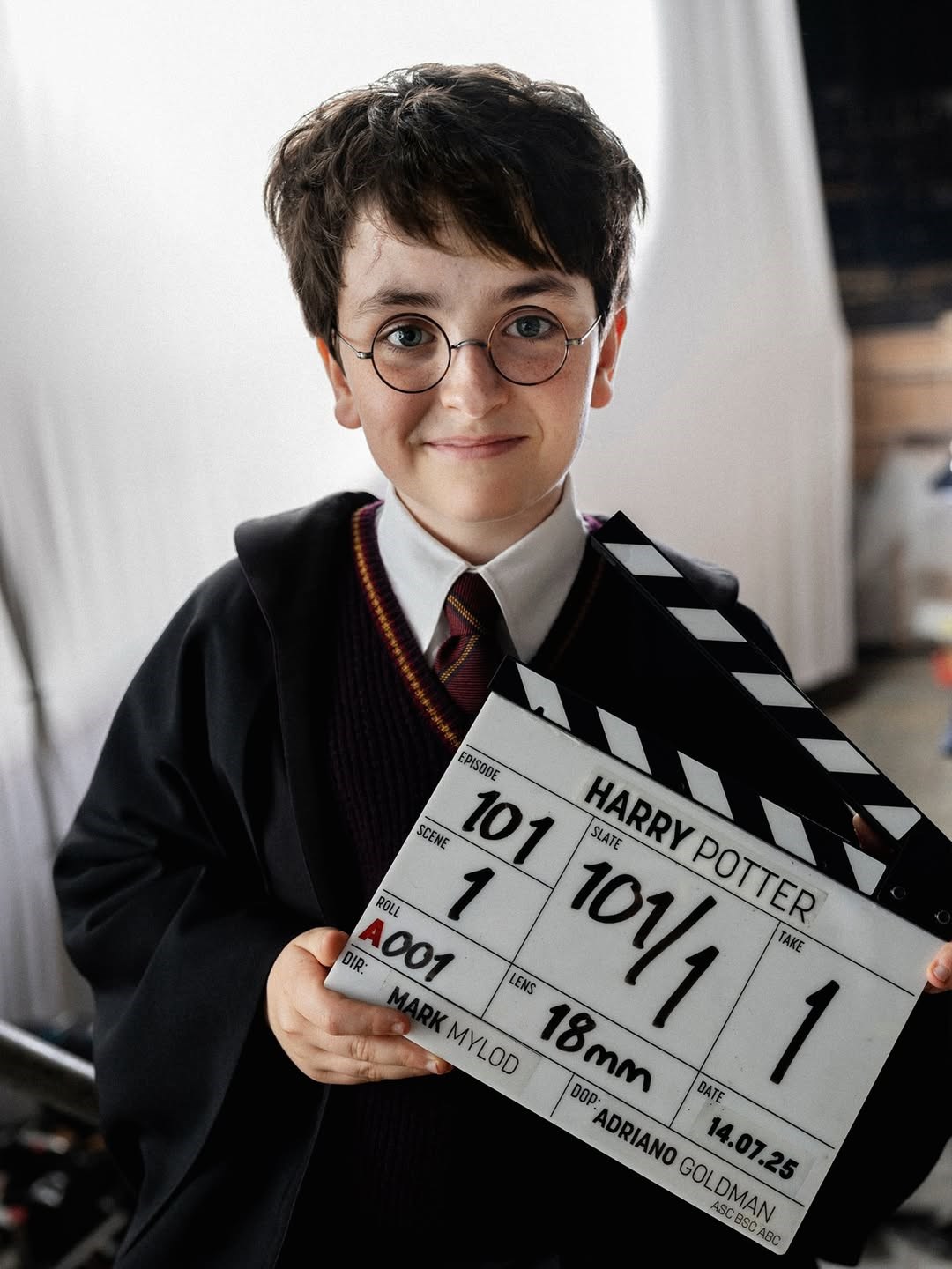 Harry Potter dizisinden ilk görsel paylaşıldı