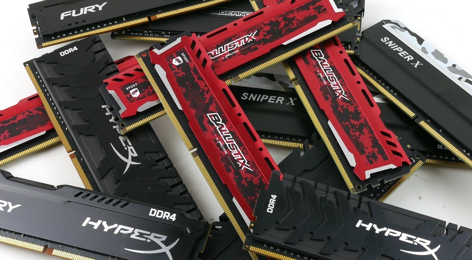 DDR4 talebi planları bozdu: Üreticiler çıkışı erteledi