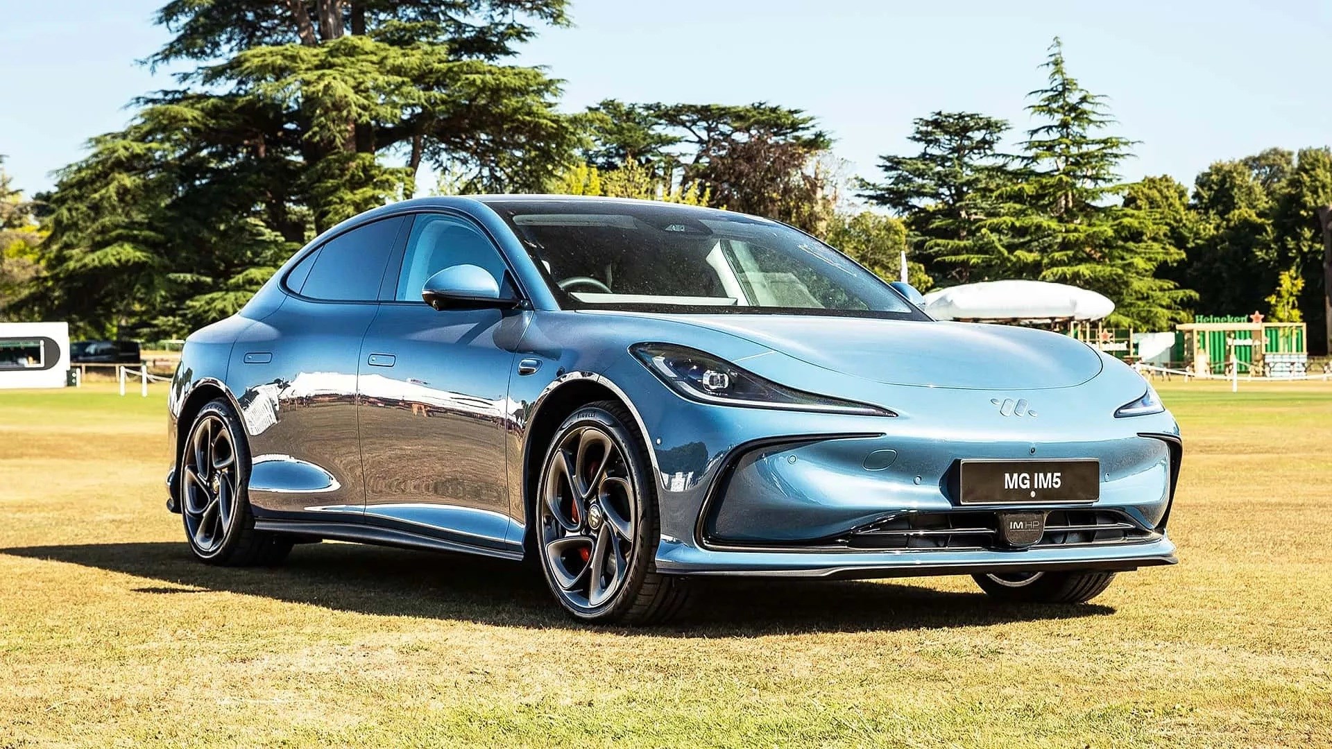 MG'den Tesla Model S ve Model Y'ye rakip: IM5 sedan ve IM6 SUV