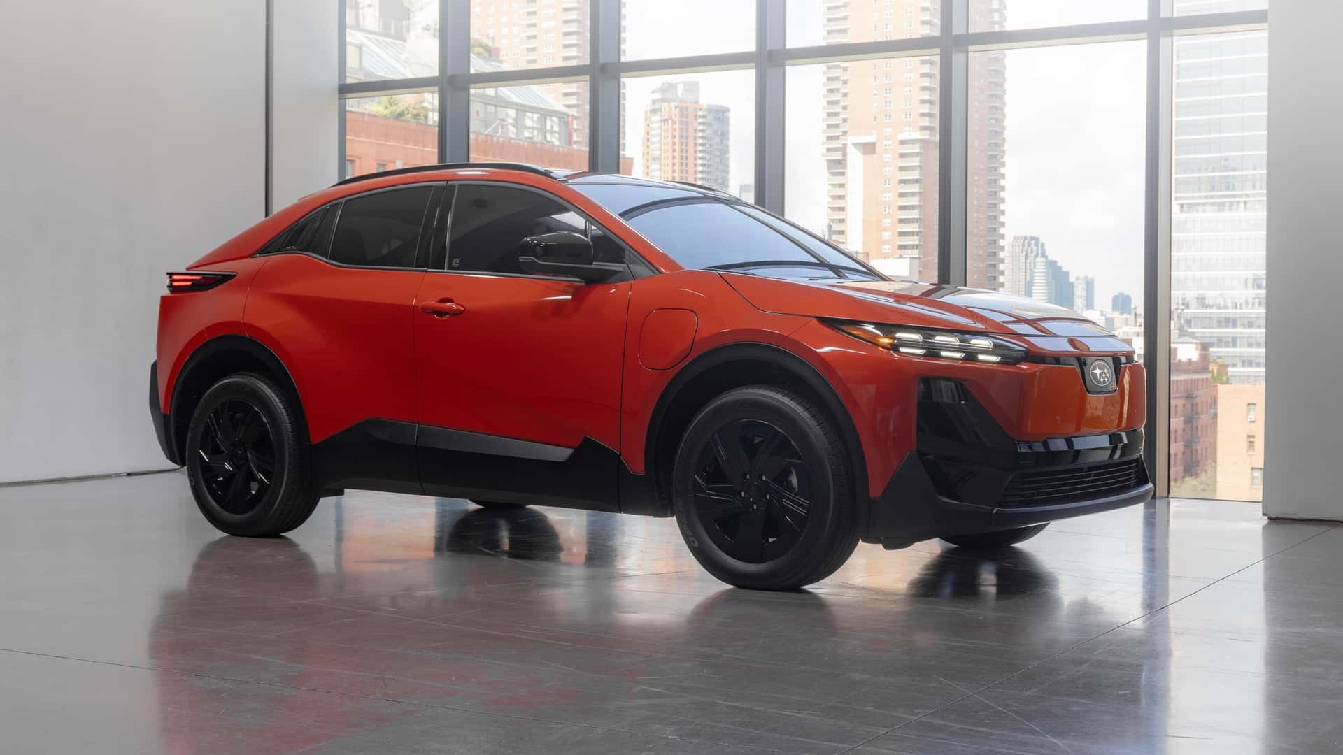 Subaru, elektrikli Uncharted modelini tanıttı: İşte özellikleri