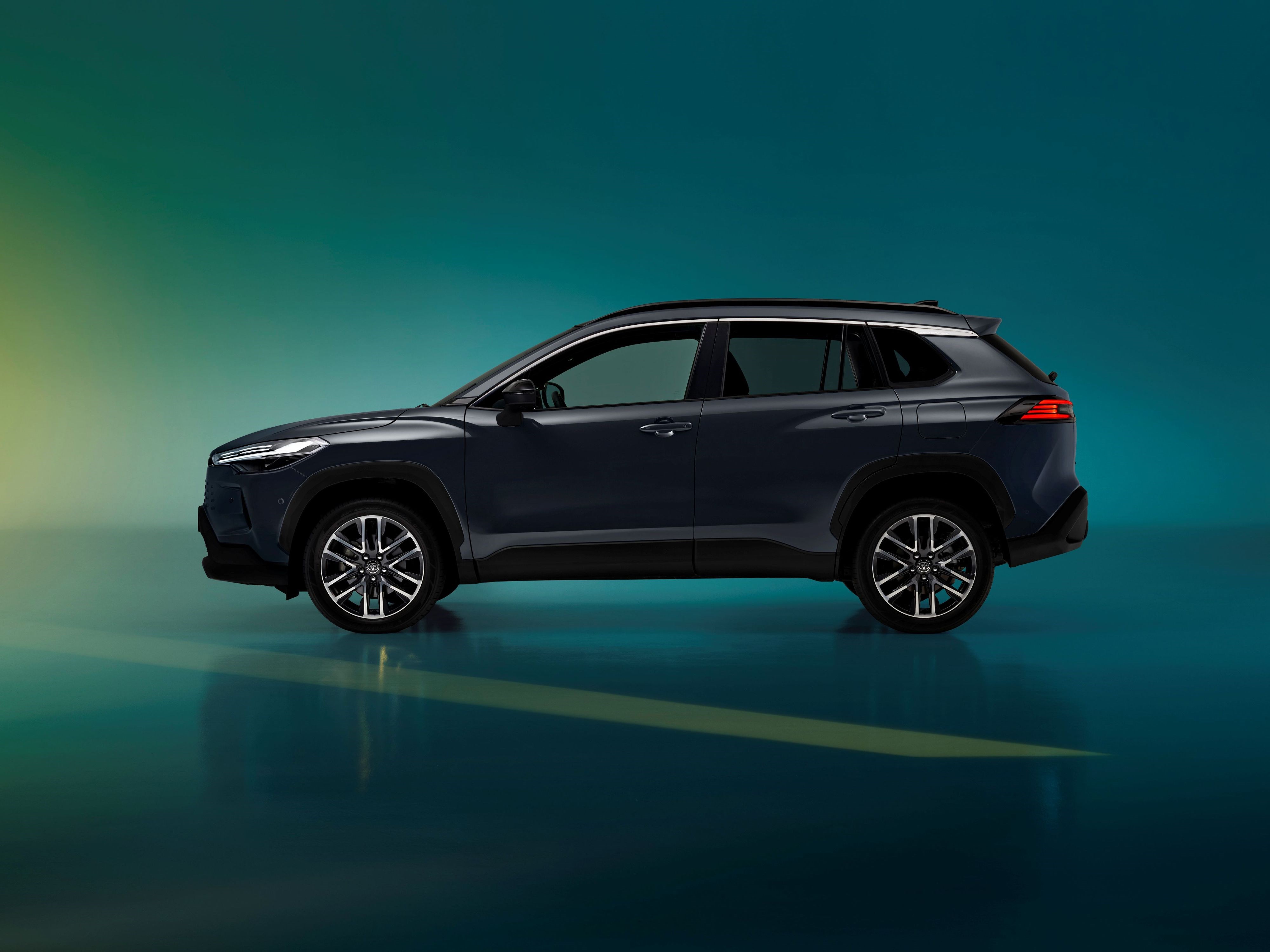 Yeni Toyota Corolla Cross Türkiye'de: İşte fiyatı ve özellikleri