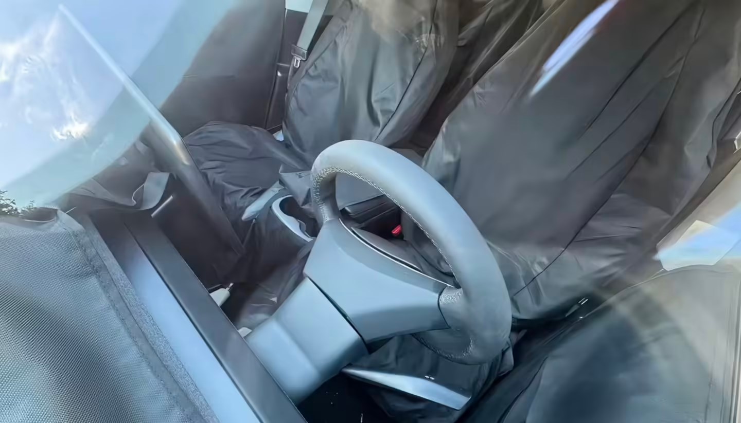 Ucuz Tesla Model Y'nin ilk görüntüleri ortaya çıktı