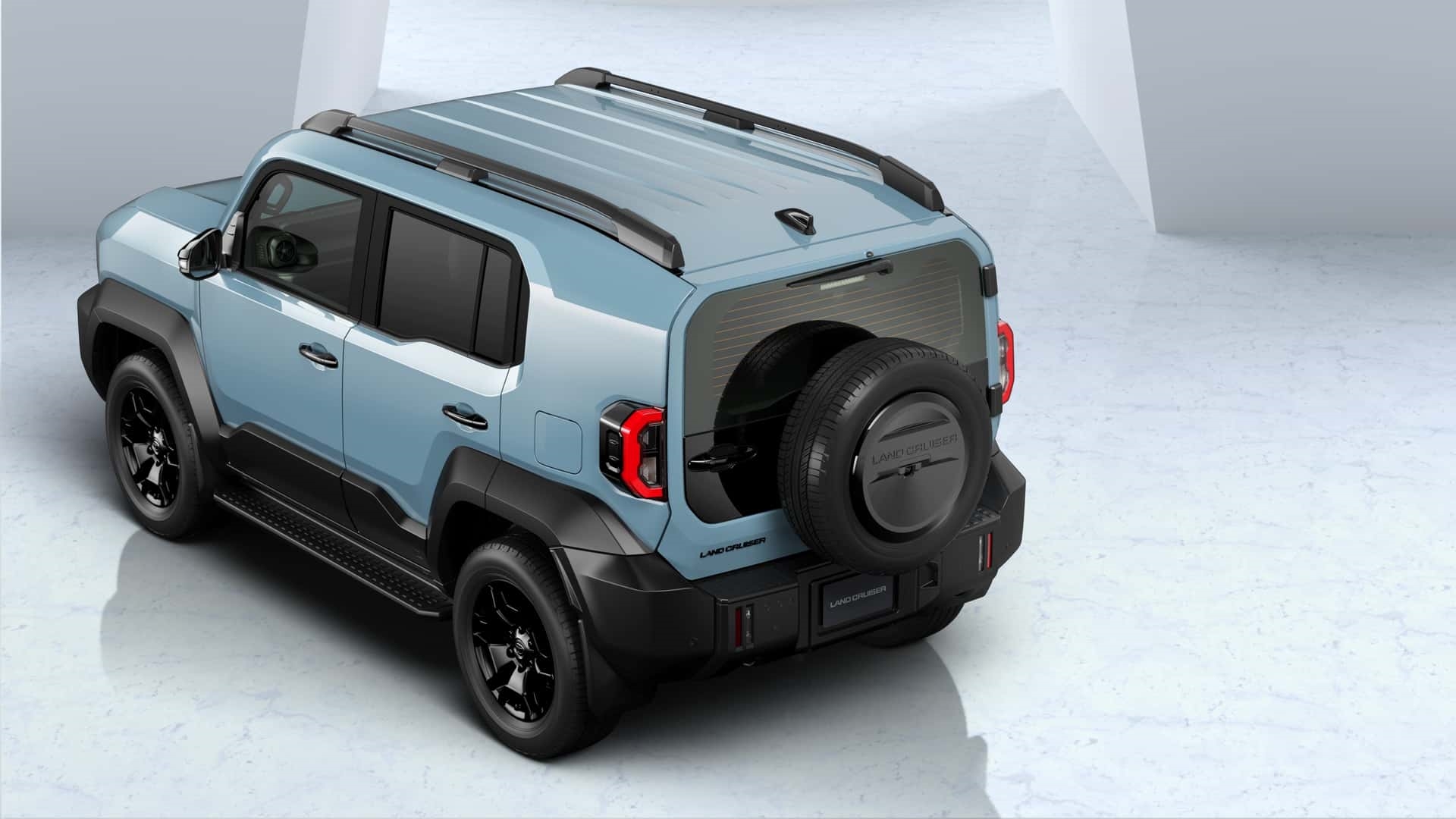 Toyota Land Cruiser FJ tanıtıldı: İşte tasarımı ve özellikleri
