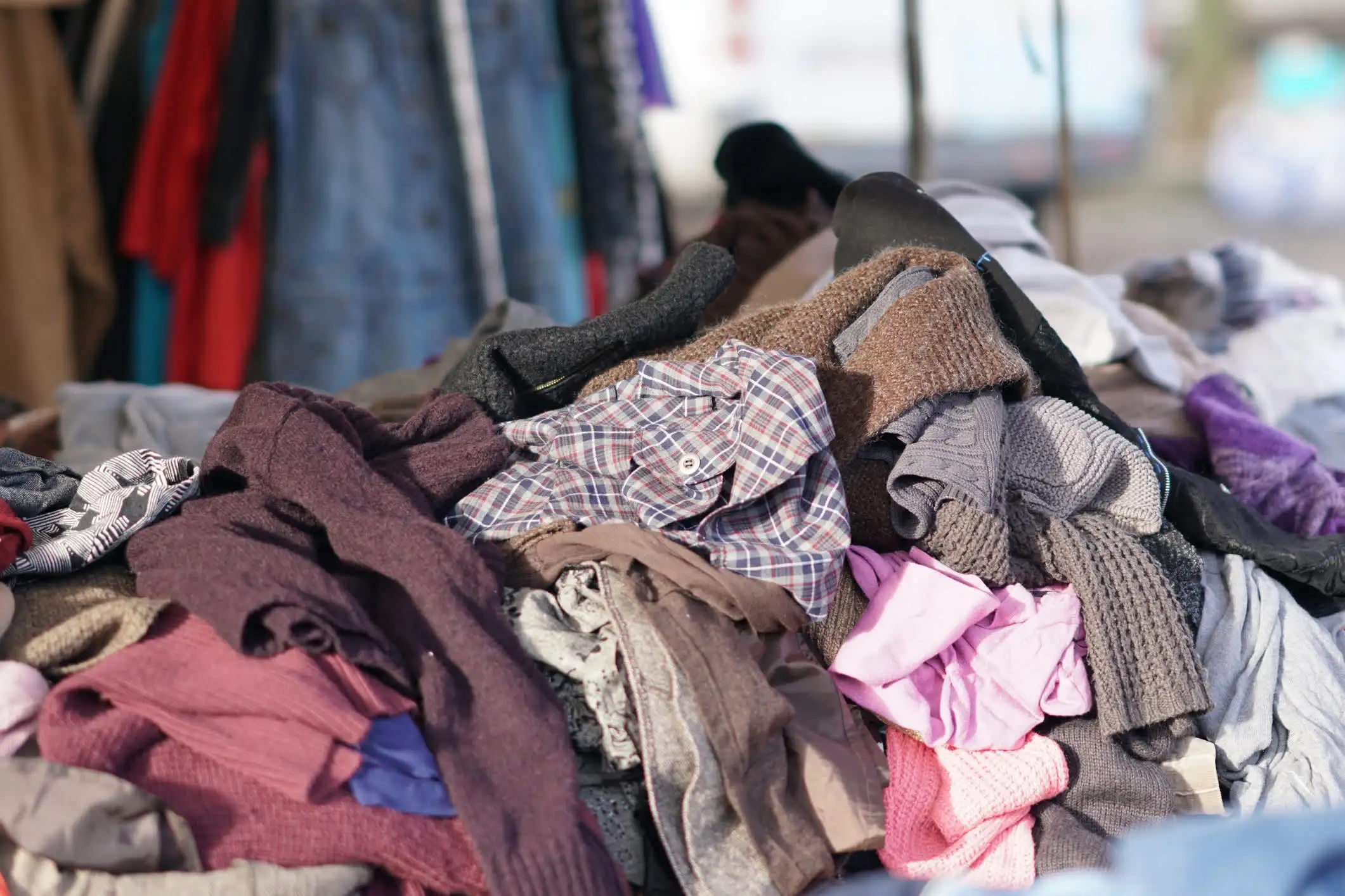 Tekstilde atık krizi: Giysilerin büyük bölümü çöpe gidiyor