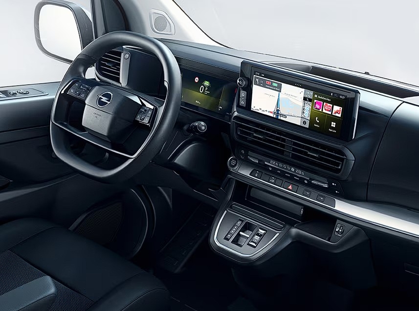 Yerli üretim Opel Zafira ve Vivaro Türkiye'de satışa sunuldu: