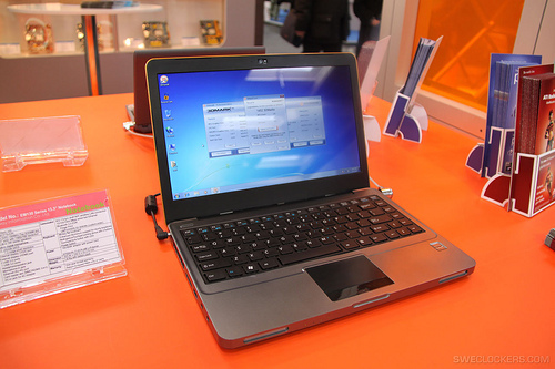 Jetway'den 13.3 inç'lik netbook bilgisayar